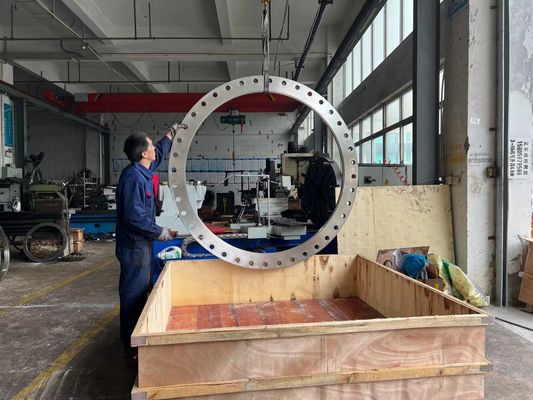 satın al Büyük dövme flanşlar Paslanmaz Çelik Karbon Çelik Pirinç Dövme Flanş online manufacture