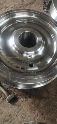 300mm 350mm Demiryolu Tren Tekerlekleri, Vinç Ray Tekerlekleri Dökme Çelik Malzeme